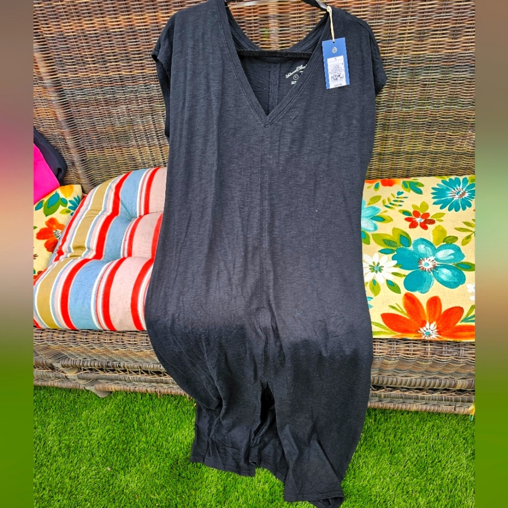 Short sleeve long front slit maxi dress